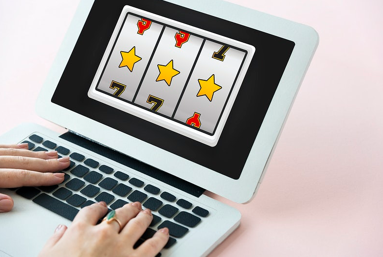 three stars rolette on laptop